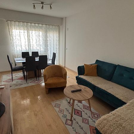 Aria Residence & Ѕра, Apartment 1-43, Level 8 ビトラ エクステリア 写真