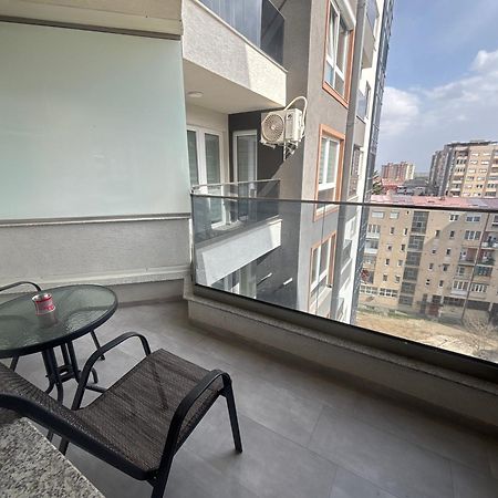 Aria Residence & Ѕра, Apartment 1-43, Level 8 ビトラ エクステリア 写真
