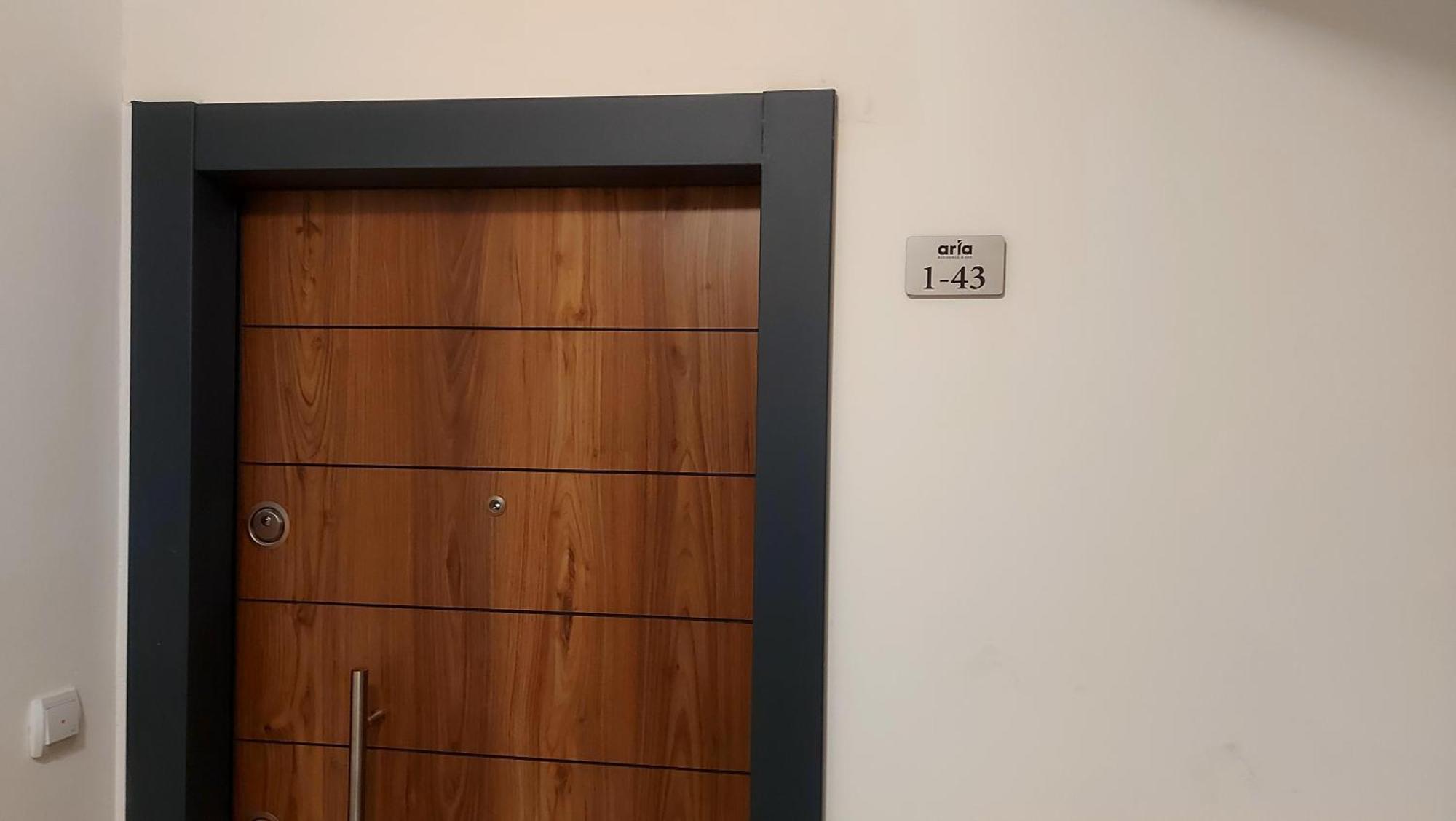 Aria Residence & Ѕра, Apartment 1-43, Level 8 ビトラ エクステリア 写真