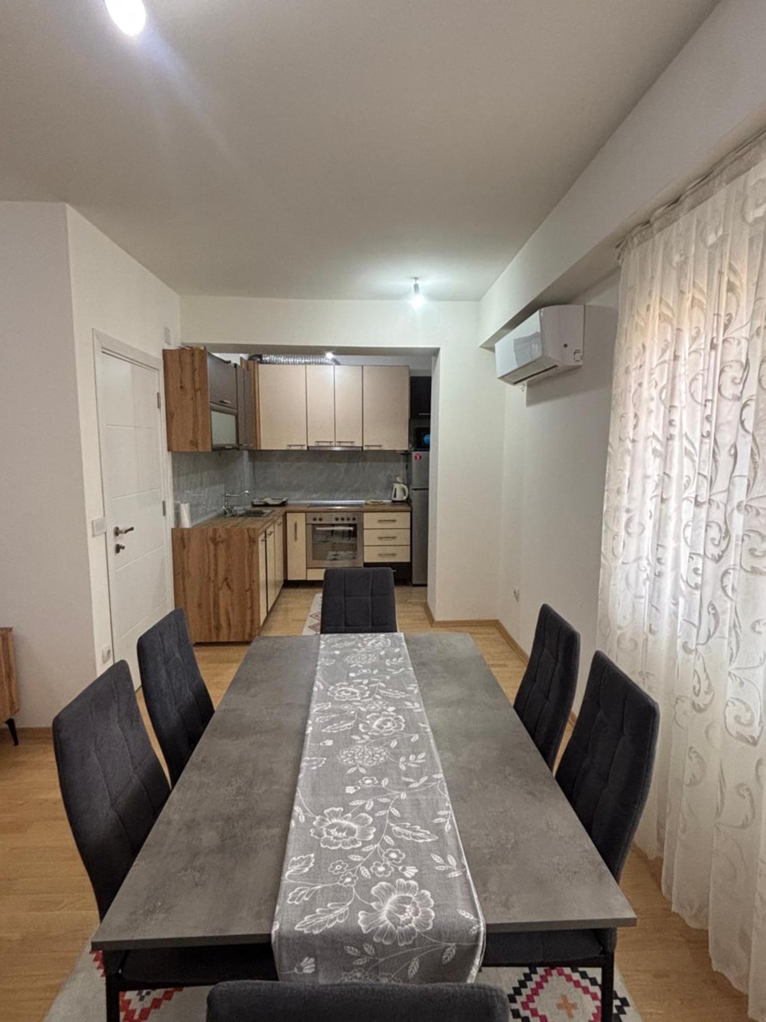 Aria Residence & Ѕра, Apartment 1-43, Level 8 ビトラ エクステリア 写真